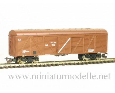 1:120 TT 3521 Reconstructed box car for grain transportation, brown, SZD, era 4