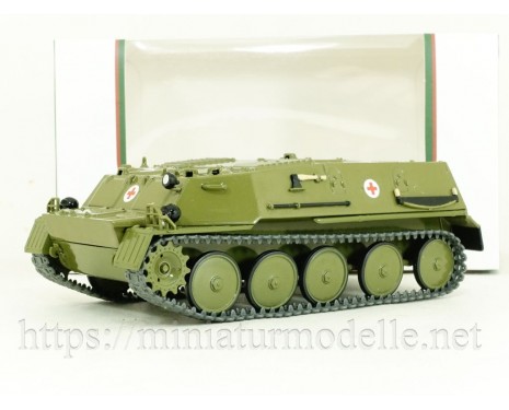1:43 GT-MU Amphibious armored ambulance personnel carrier, military