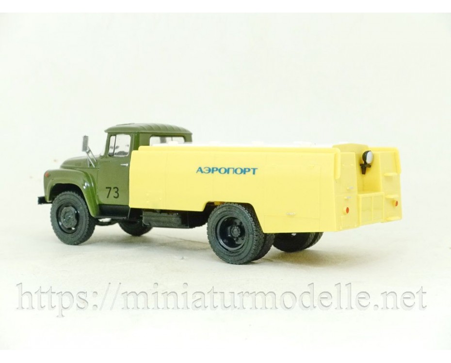 1:43 ZIL 130 Flughafen Saugwagen AS 161, TR1017, Nashi Gruzoviki by https://miniaturmodelle.net