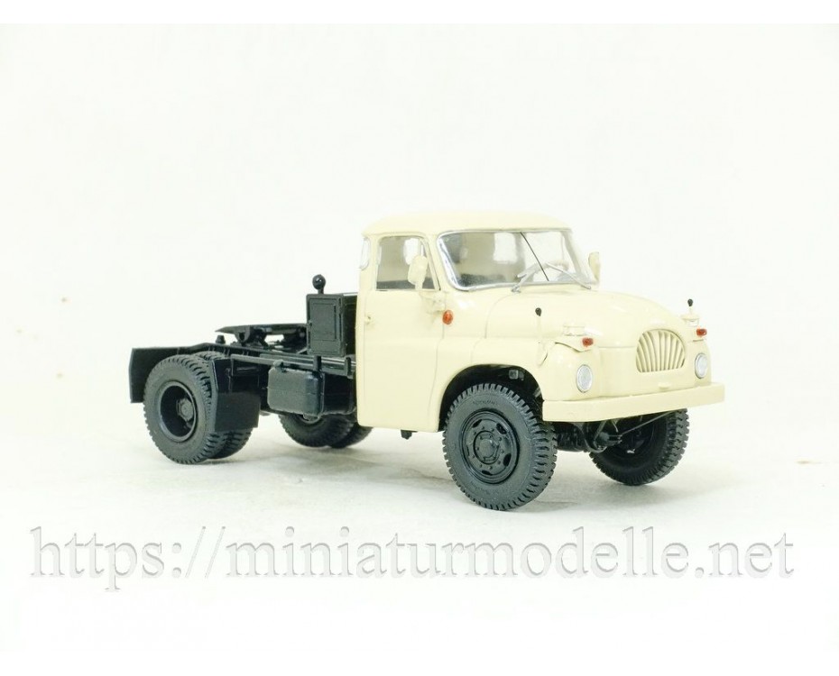 1:43 Tatra 138 NT 4x4 Solozugmschine, 103283, Auto History - Aist by https://miniaturmodelle.net