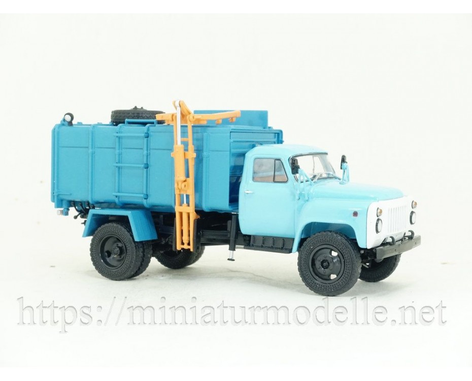 1:43 GAZ 53 Müllwagen KO-413, 103412, Auto History - Aist by https://miniaturmodelle.net