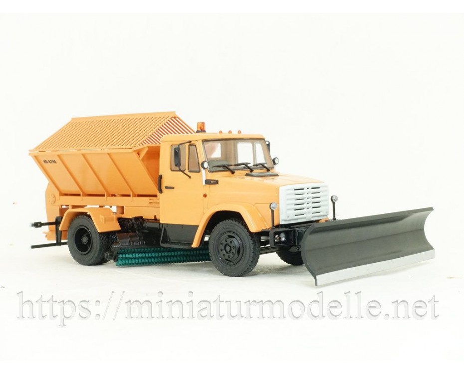 1:43 ZIL 4333 Schneepflug mit Sandstreuerssm KO-829A, 103368, Auto History - Aist by https://miniaturmodelle.net