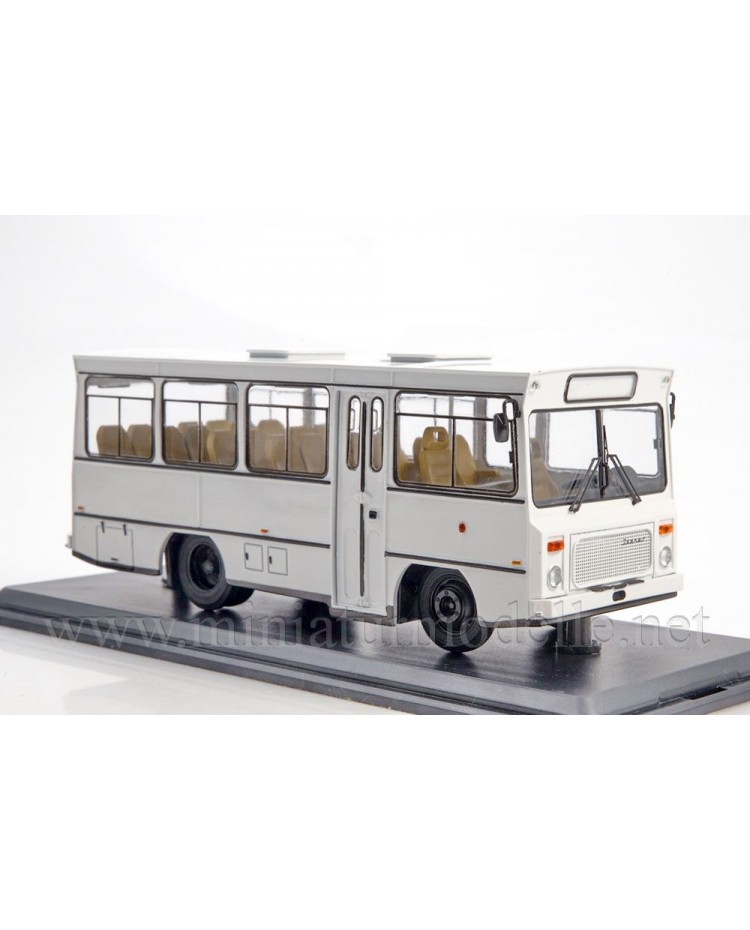 1:43 Ikarus 553 bus, small batches model