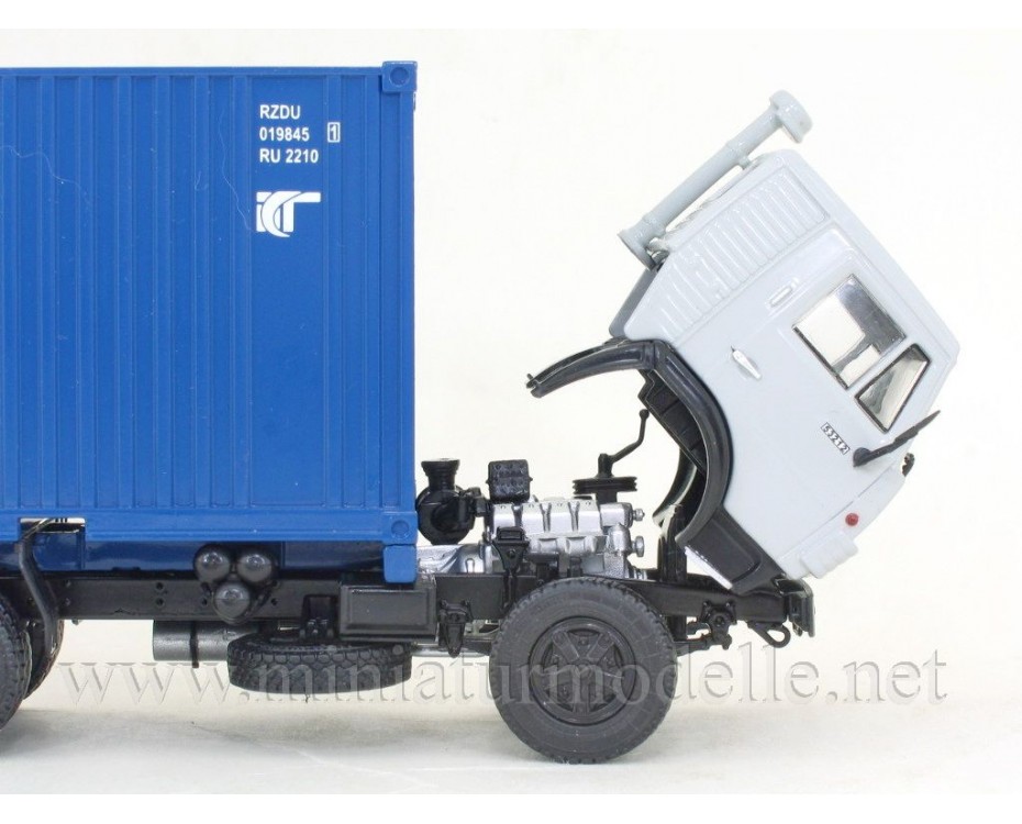 1:43 KAMAZ 53212 with container trailer GKB 8350 Transcontainer, 102095, Auto History - Aist by www.miniaturmodelle.net