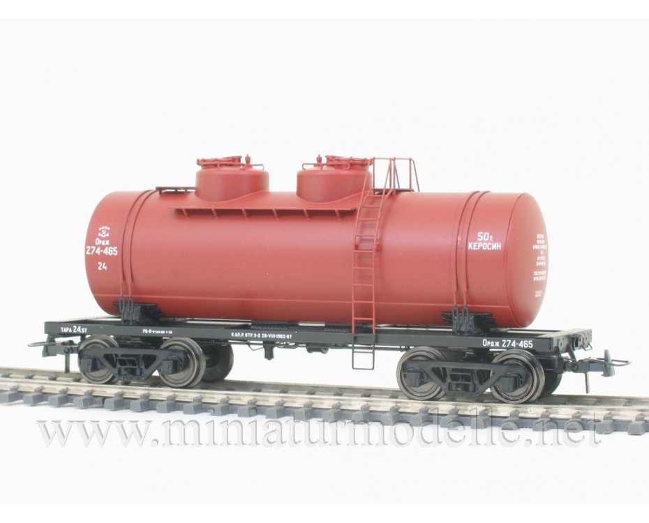 1:87 H0 Tank wagon 50t for kerosene transport of the CCCP livery, era 3, small batches model,  VaGoN Model  by https://miniaturmodelle.net