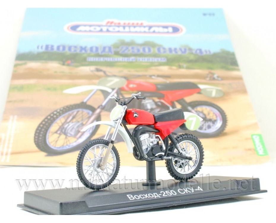 1:24 Voshod 250 SKU 4 Motocross motorcycle with magazine #22,  Modimio Collections by www.miniaturmodelle.net
