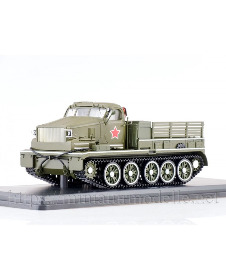 1:43 AT-T Artilleriezugmittel - schwer Pritsche, Militär Truppenparade