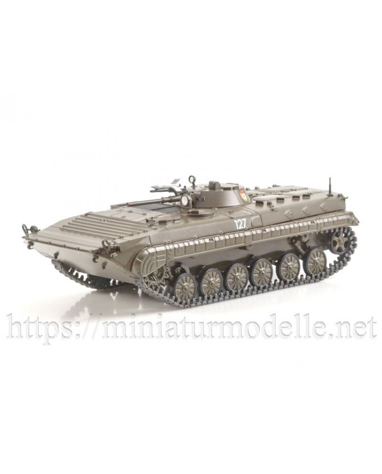1:43 BMP 1 sowjetischer schwimmfähiger Schützenpanzer mit Zeitschrift #23