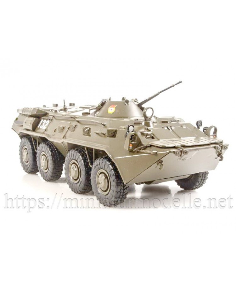 1:43 BTR 80 sowjetischer Schützenpanzerwagen mit Zeitschrift #25