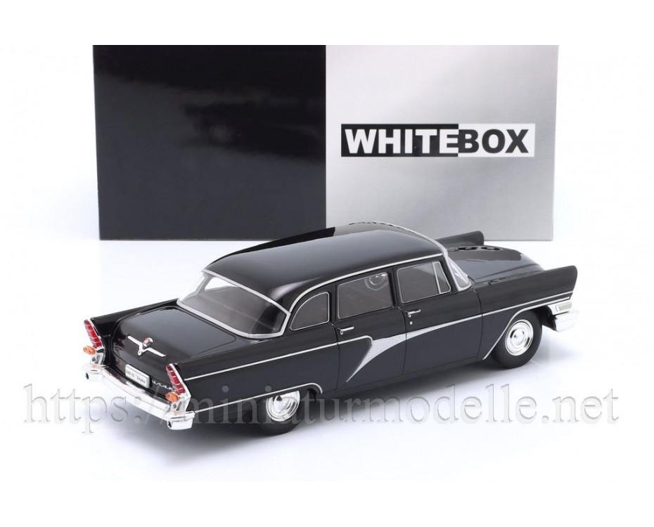 1:24 GAZ 13 Chaika Limousine, WB124080, WhiteBox by https://miniaturmodelle.net
