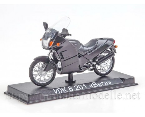 1:24 IZh 8.201 Vega escort motorcycle with magazine #75