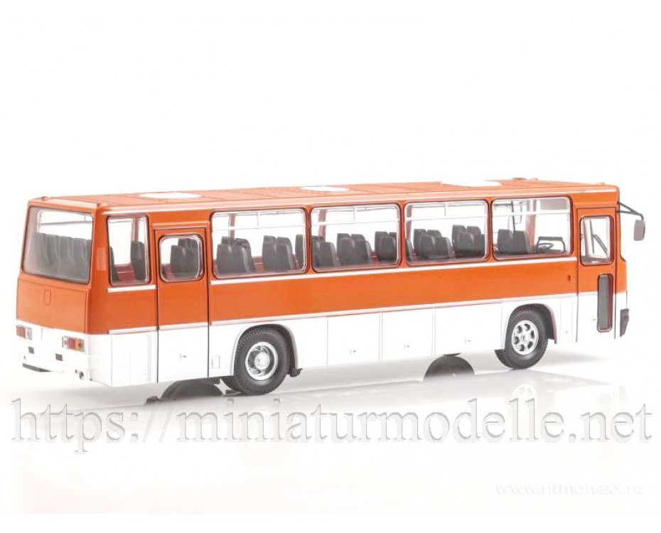 1:43 Ikarus 256 Reisebus mit Zeitschrift #31, rot / weiss Neuauflage, NA031 A, Modimio Collections by https://miniaturmodelle.net
