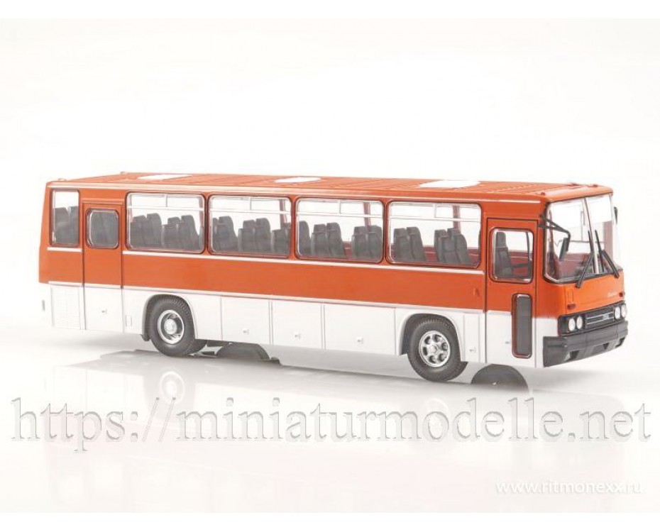 1:43 Ikarus 256 Reisebus mit Zeitschrift #31, rot / weiss Neuauflage, NA031 A, Modimio Collections by https://miniaturmodelle.net