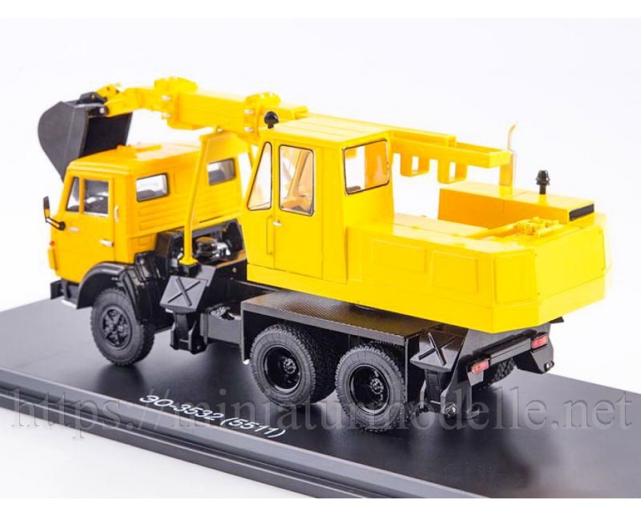 1:43 KAMAZ 5511 Mobilbagger EO 3532, SSM1531, Start Scale Models - SSM by https://miniaturmodelle.net