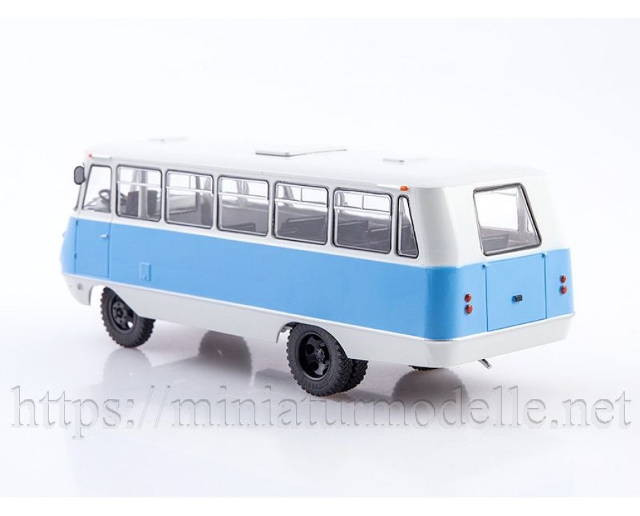 1:43 PAG 2M autobuss ar žurnālu #57, NA057, Modimio Collections by https://miniaturmodelle.net