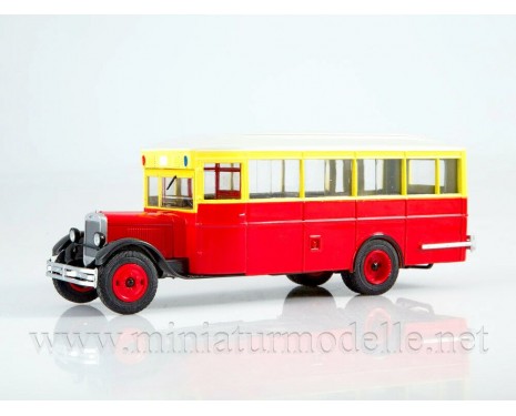1:43 ZIS 8 bus with magazine #9
