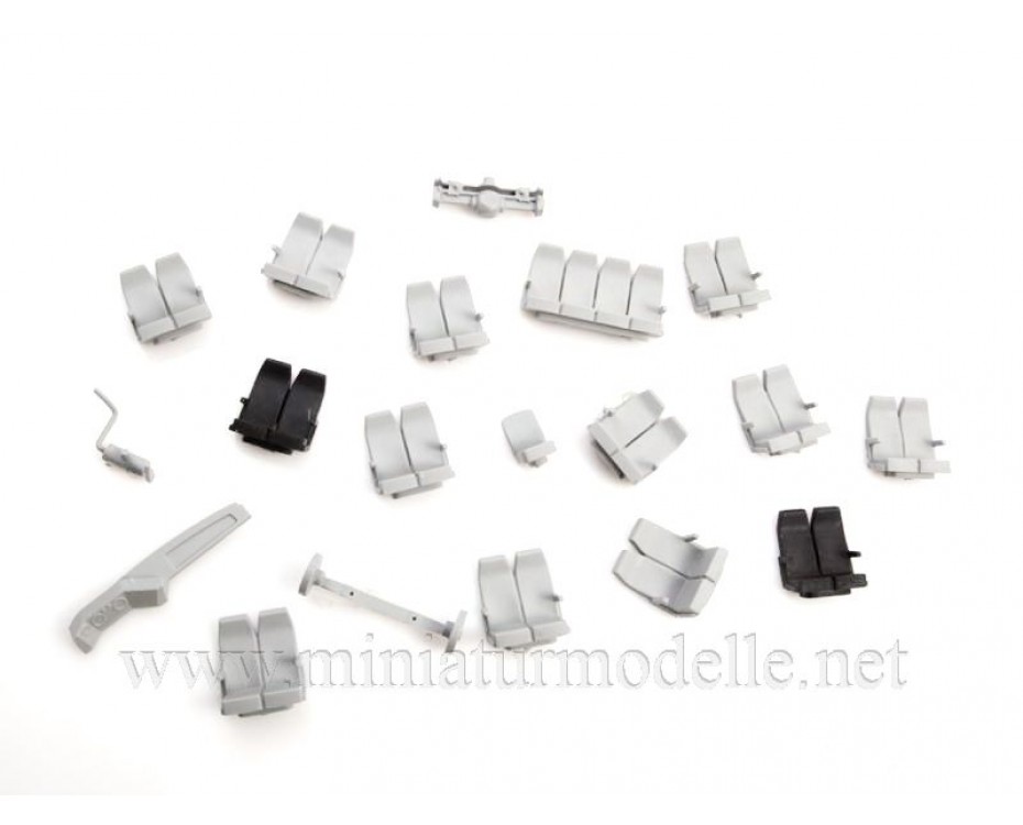 1:43 Ikarus 211 bus, small batches model kit, 4052AVD, AVD Models by https://miniaturmodelle.net