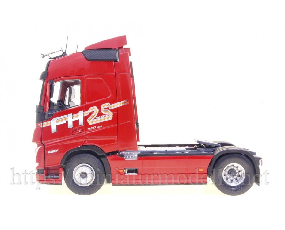 1:24 Volvo FH Globetrotter XL 25 Years Edition tractor truck, 2023, S2400104, Solido by https://miniaturmodelle.net