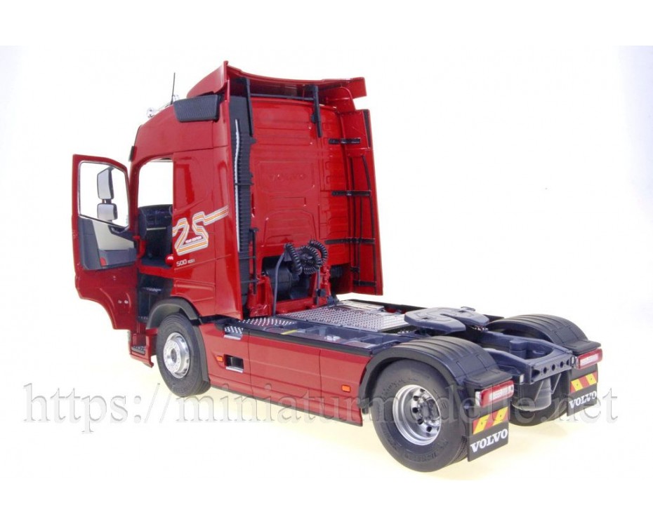 1:24 Volvo FH Globetrotter XL 25 Years Edition tractor truck, 2023, S2400104, Solido by https://miniaturmodelle.net
