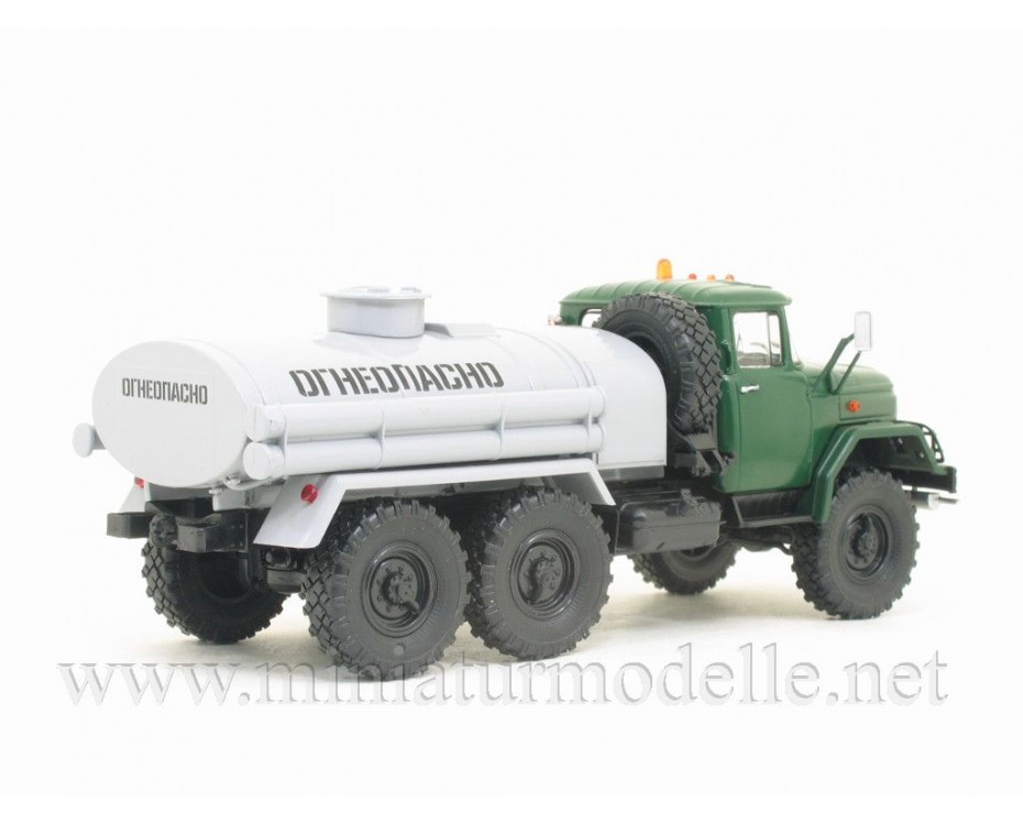 1:43 ZIL 131 autocisterna AC 4,0, 101777, Auto History - Aist by https://miniaturmodelle.net
