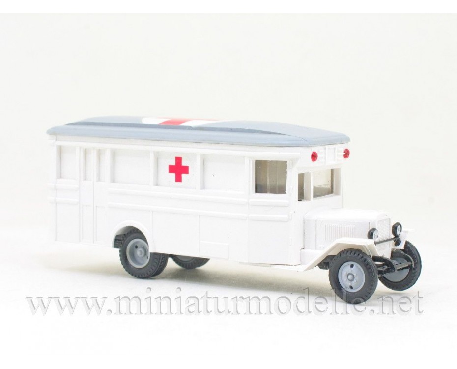 H0 1:87 ZIS 8 sanitārais autobus,   Miniaturmodelle by https://miniaturmodelle.net
