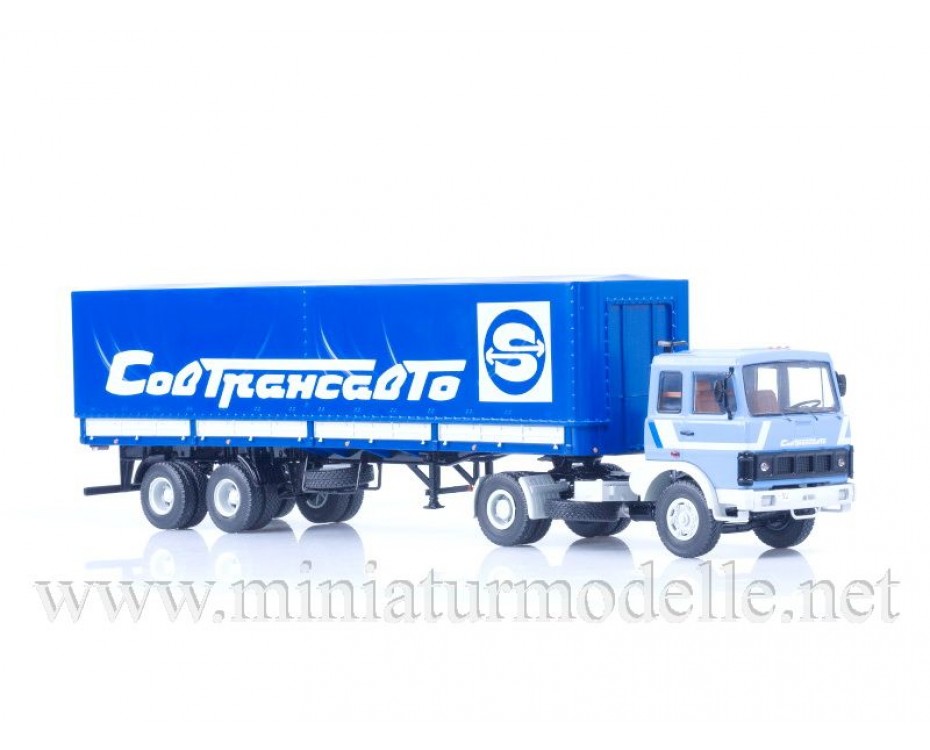 Scale model truck 1:43 MAZ-5432 with semi-trailer MAZ-93971 1990 