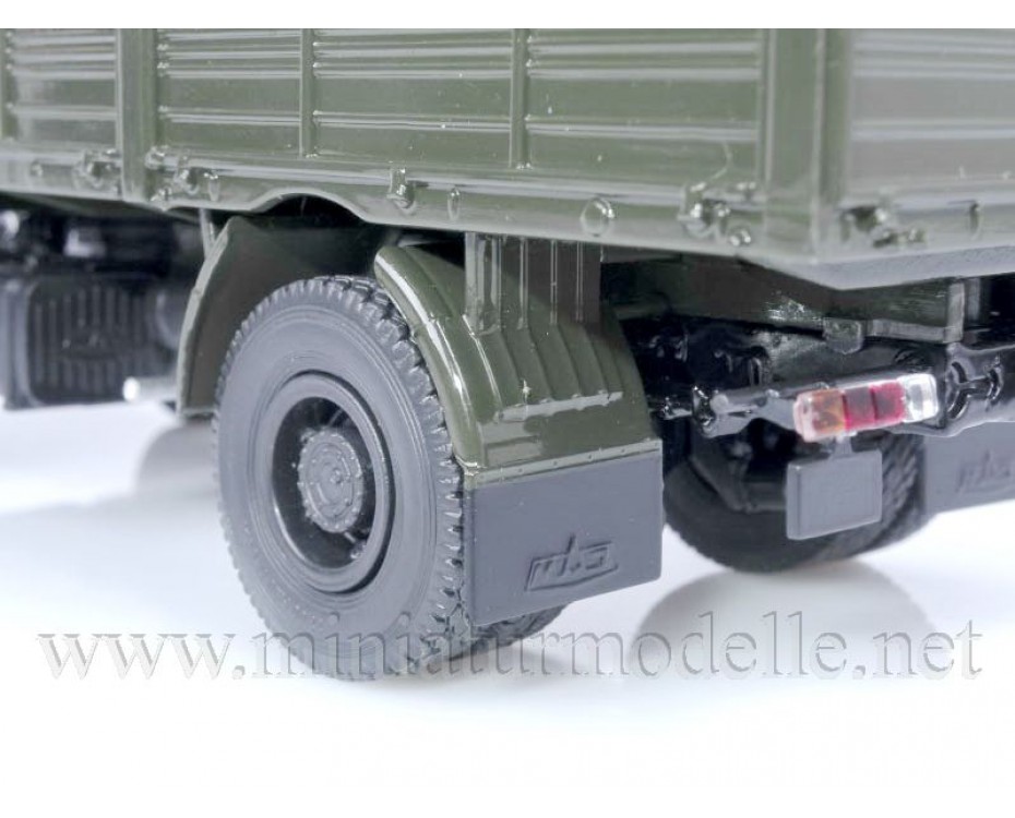 1:43 MAZ 5337 Pritsche (1987), militär, 100459, Auto History - Aist by https://miniaturmodelle.net