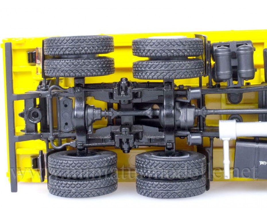 1:43 MAZ 5516 Kipper (1994), 100473, Auto History - Aist by https://miniaturmodelle.net