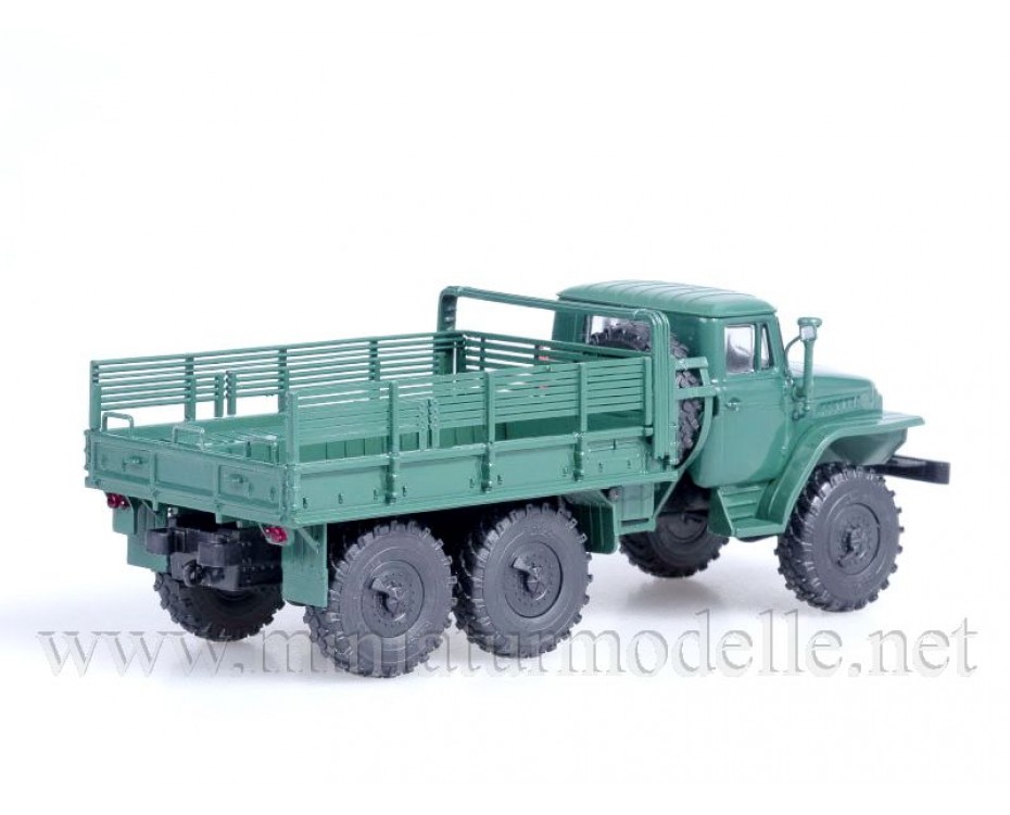 Ural-375 TK-5 khaki Scale truck model 1:43 