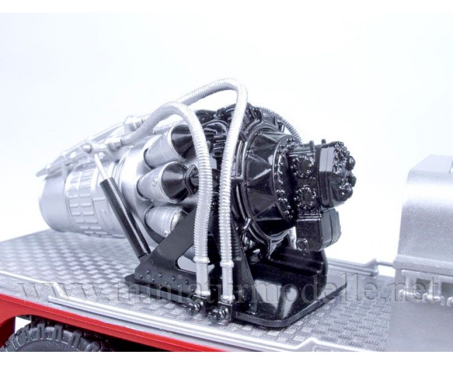 1:43 ZIL 131 mit Jet-Triebwerk AGVT 100, FW Feuerwehr, SSM1118, Start Scale Models - SSM by https://miniaturmodelle.net