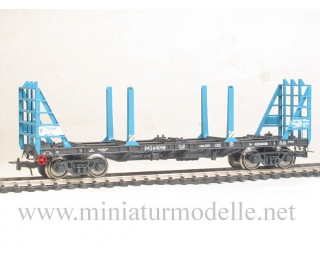 1:87 H0 Stake wagon mod. 13-9744 of the RZD livery, era 5, small batches model
