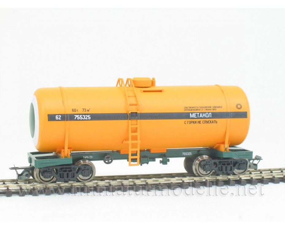 1:120 TT 3725 Kesselwagen zum Transport von Methanol der SZD, 4. Epoche, 3725, Peresvet by https://miniaturmodelle.net